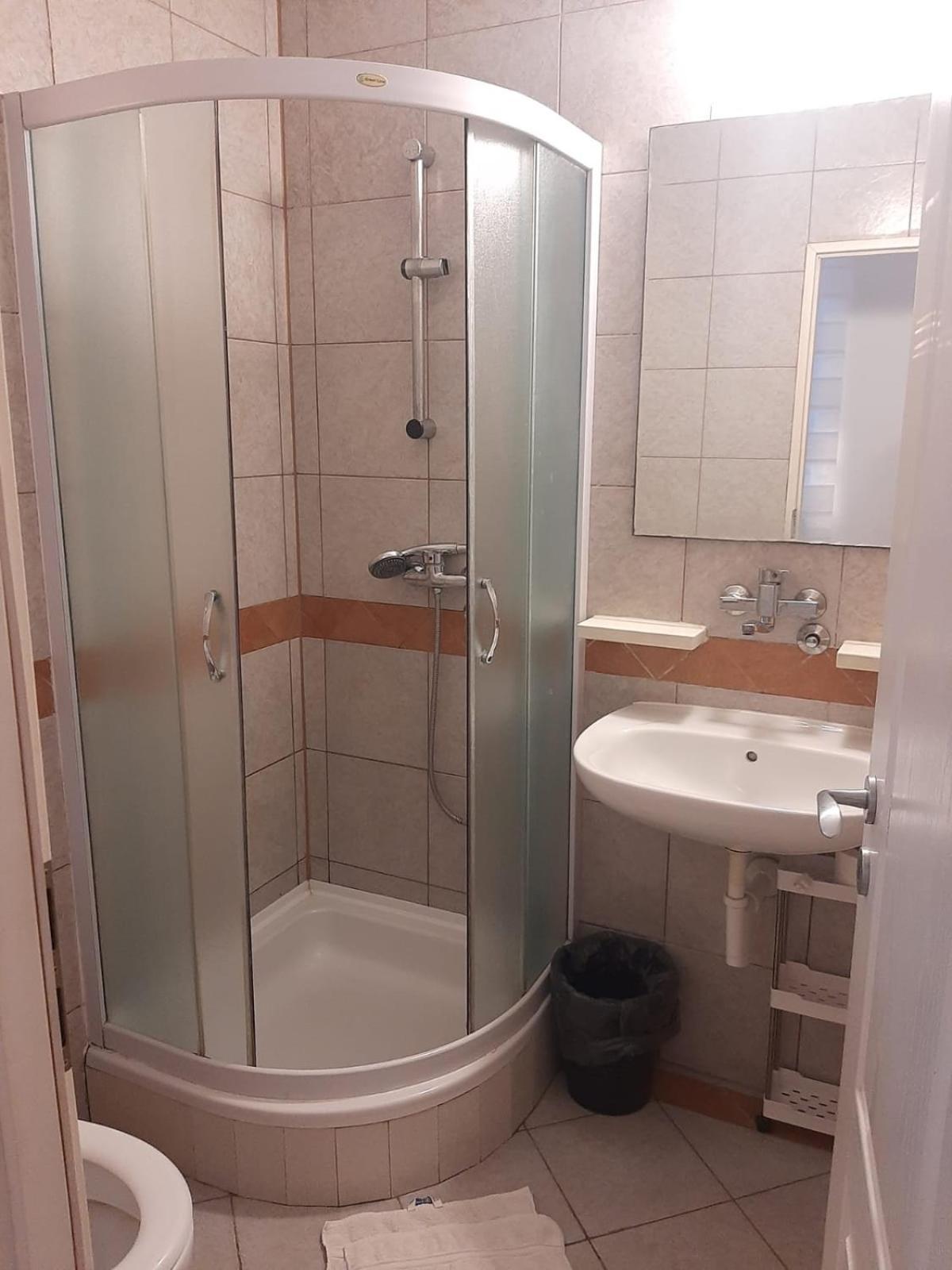 Rooms Lutra Bilje Exterior photo